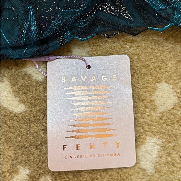 Savage X Fenty NWT Shining Star Embroidered Unlined Demi Bra women’s size 34B - Picture 10 of 13